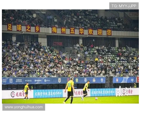 广州足球队在邀请赛中的比赛经验与表现分析