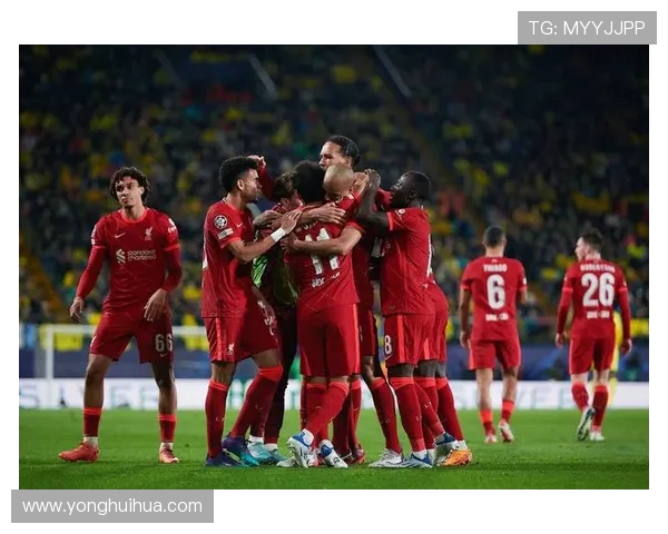 国米与多特首发阵容揭晓谁能在欧冠赛场上笑到最后