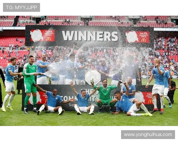 社区盾对决利物浦与曼城谁能夺冠揭开新赛季序幕 社区盾对决利物浦与曼城谁能夺冠揭开新赛季序幕