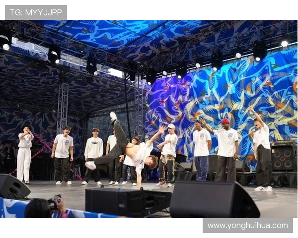 重庆街舞队在比赛中表现出色经验丰富创新高引领街舞潮流